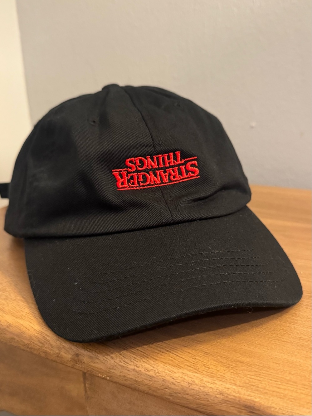 Stranger Things Black Baseball Cap - Red Upside Down Logo
